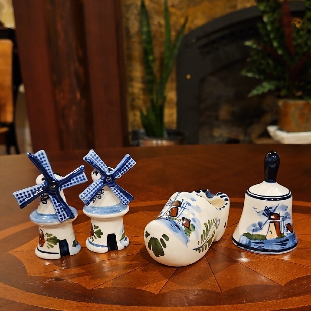 Polychrome Delftware Salt/Pepper Windmills, Clog Trinket Dish & Bell, Set of 4